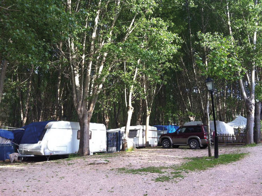 Zona de acampada del Camping de Sierra Peñascosa